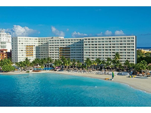 Dreams Sands Cancun Resort and Spa