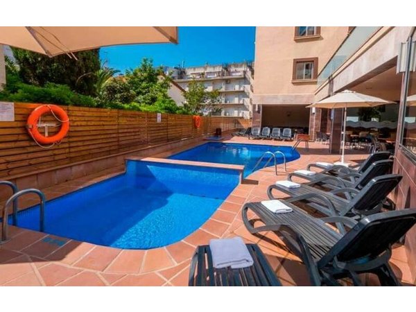 Tossa Beach Center