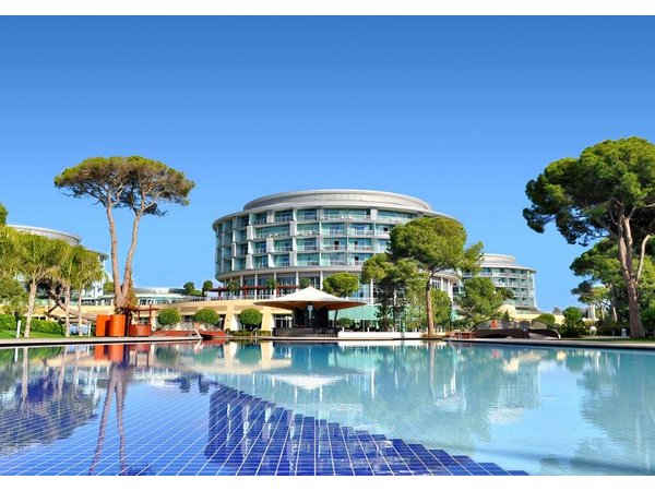 Calista Luxury Resort