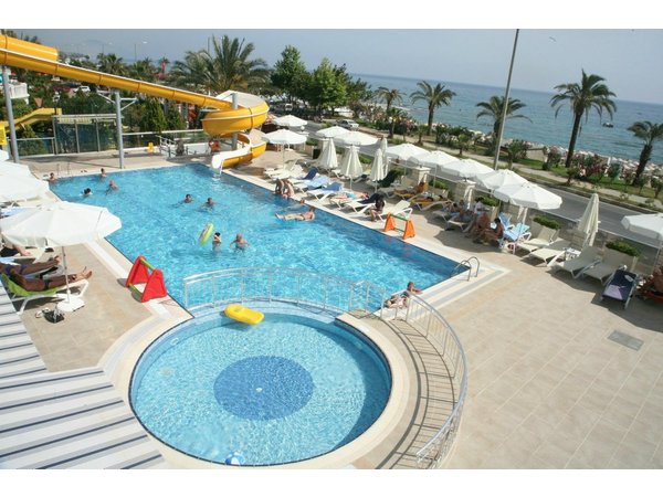 White Gold Hotel and Spa