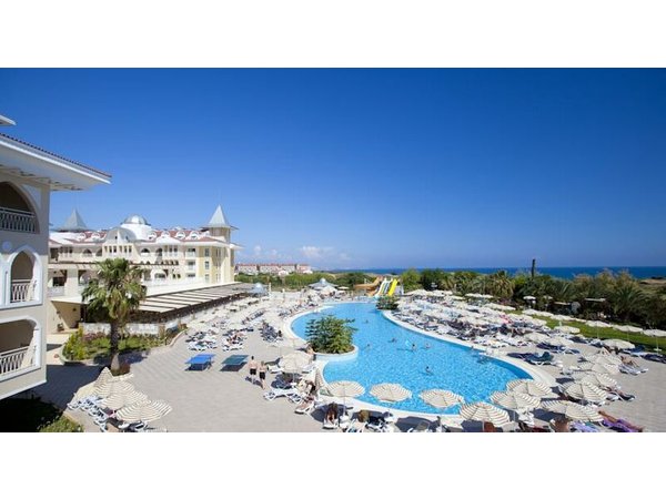 Side Star Resort