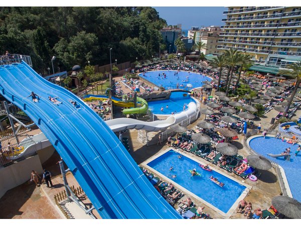 Rosamar Garden Resort