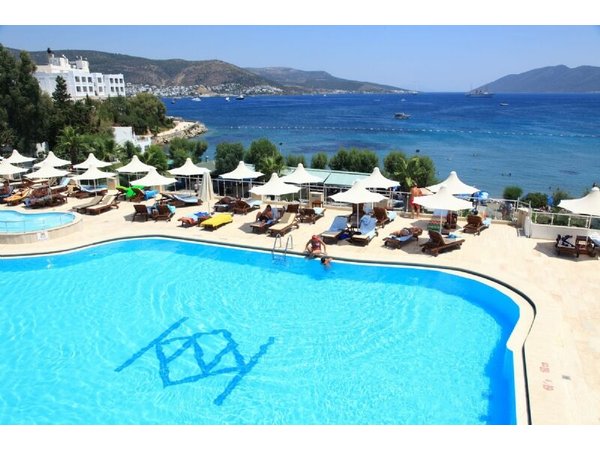 Azka Otel