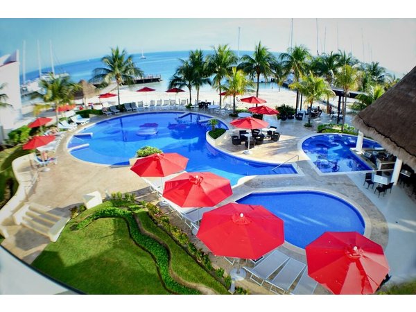 Cancun Bay Resort