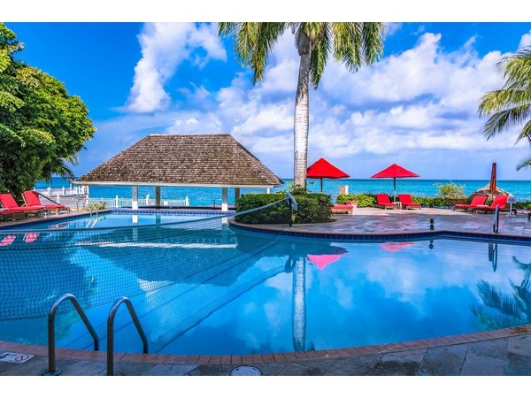 Royal Decameron Montego Beach