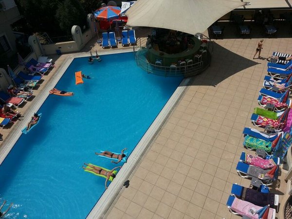Club Karakas