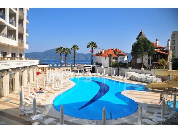 Golden Rock Beach Hotel