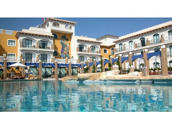 La Laguna Spa and Golf