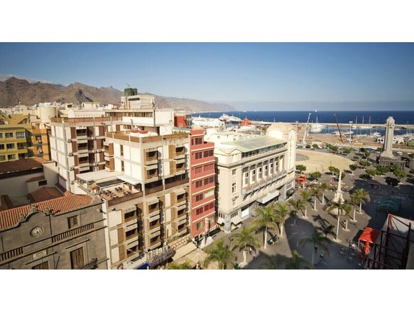 Adonis Plaza