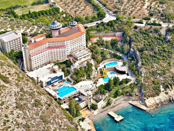 Ladonia Hotels Adakule