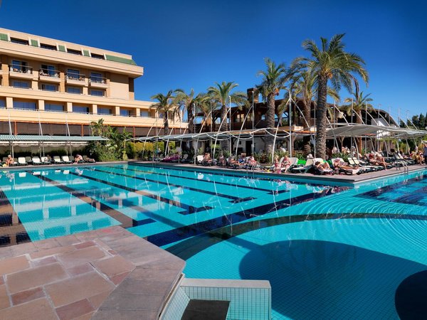 Crystal Deluxe Resort and Spa