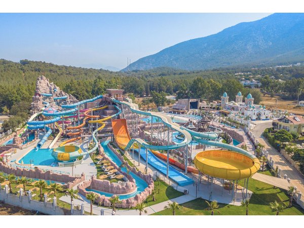 Orka World Hotel and Aquapark