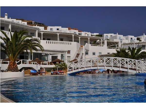Saint John Hotel Villas and Spa