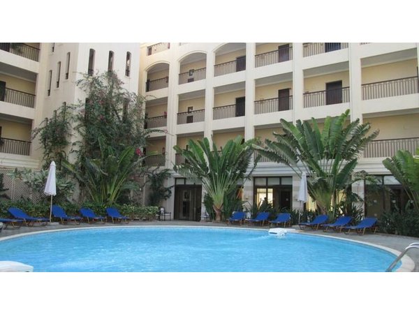Sol Y Mar Ivory Suites