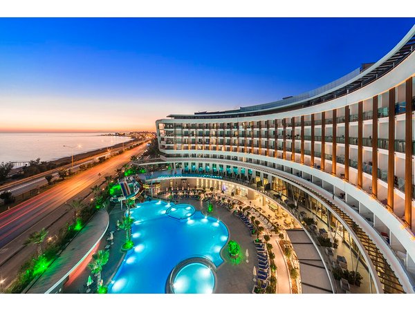 Xoria Deluxe Resort