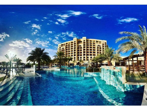 DoubleTree Resort by Hilton Resort and Spa Marjan Island
