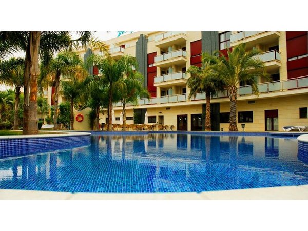 Daniya Denia Spa and Business