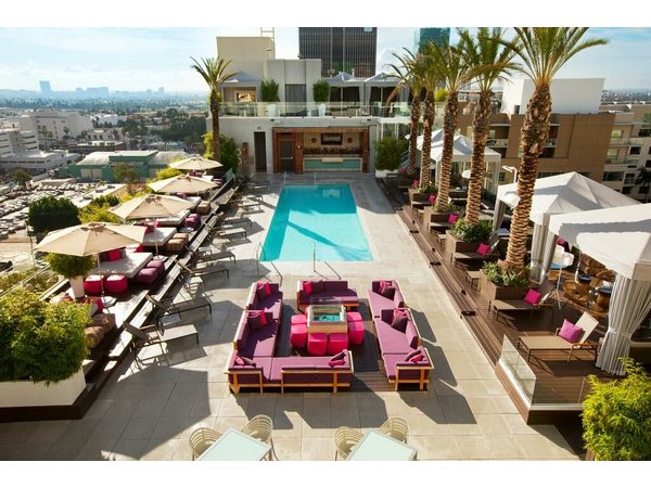 W Hollywood