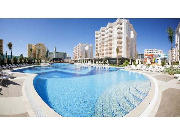 Ramada Resort Lara