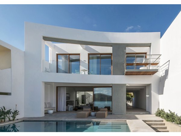 Villa Mimaze Minimalist Living