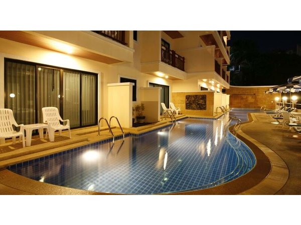 Jiraporn Hill Resort Patong