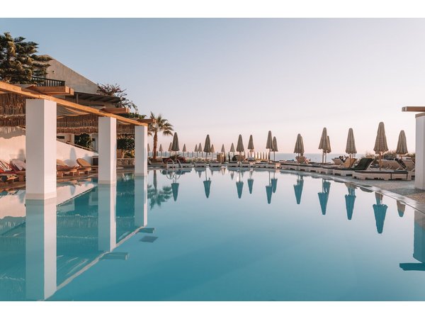 Sea Side Resort and Spa - Adults Only