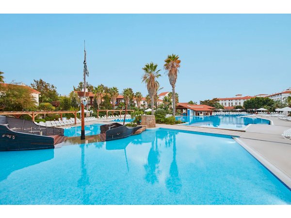 PortAventura Hotel El Paso and Theme Park