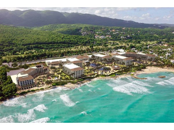 Hyatt Zilara Rosehall - Adults Only