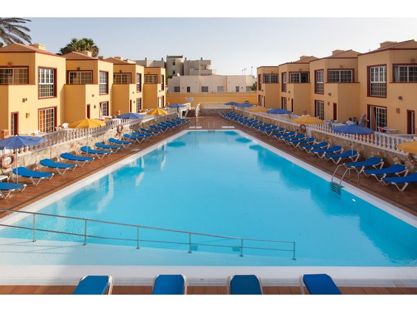 Suites Maxorata Beach