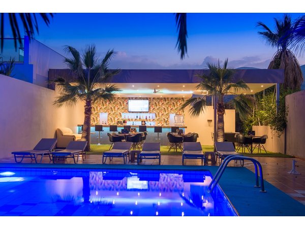 Primavera Beach Apts Malia