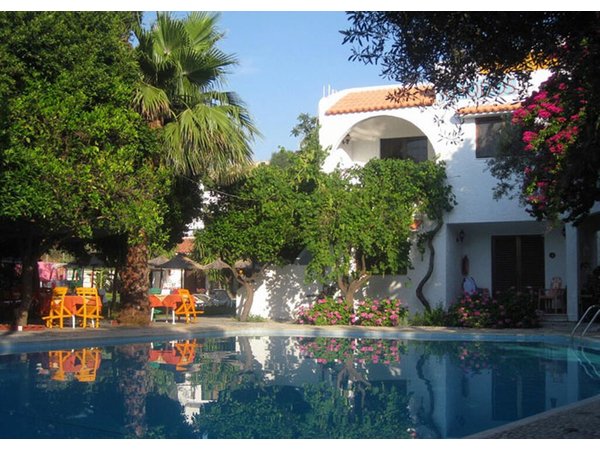 Oasis Hotel Bungalows