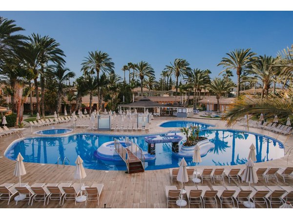SUITES and VILLAS by Dunas
