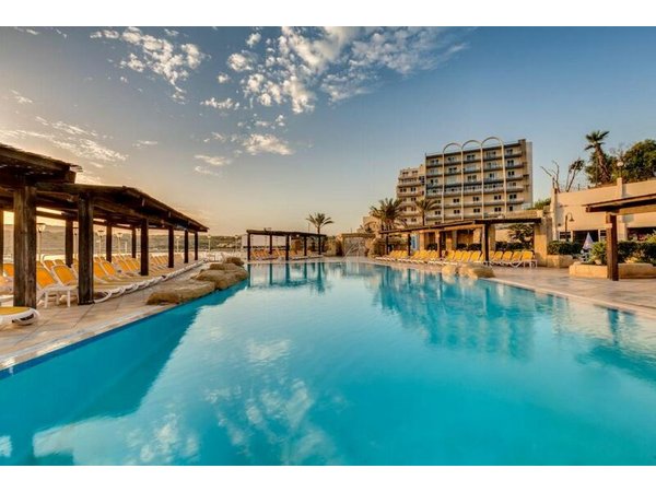 AX Sunny Coast Resort and Spa
