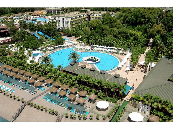 Botanik Hotel and Resort