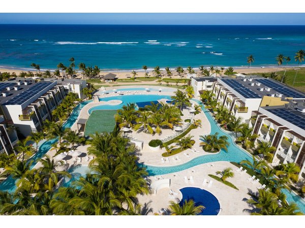 Dreams Onyx Resort and Spa