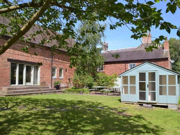 Foremark Cottages - Burdett's Cottage