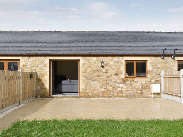 Cross Keys Inn Cottages - Two Dorchester Drive