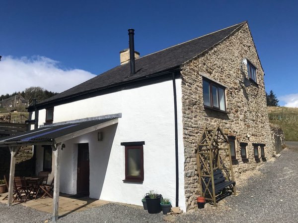 Bank Cottages - Writers Cottage