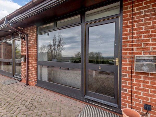 Willow Lakes - Cottage 2
