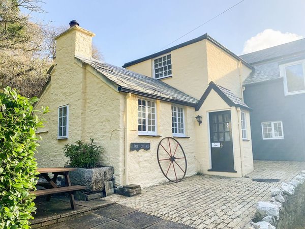 Rosecraddoc Manor - Liam Cottage