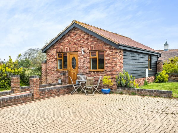 Linley Farm Cottages - Dairy Cottage
