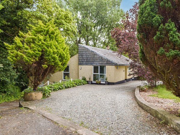 Mutton Hill Cottage