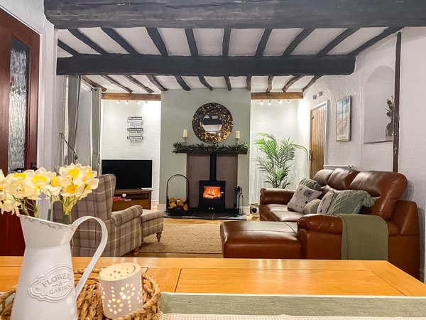Daffodil Cottage