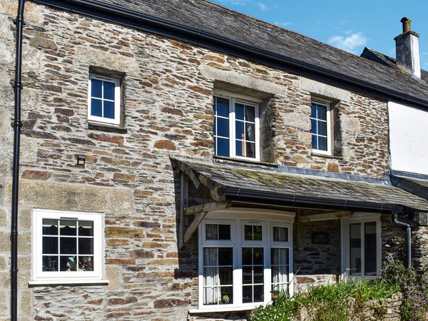 West Bowithick Holiday Cottages - Barn Cottage