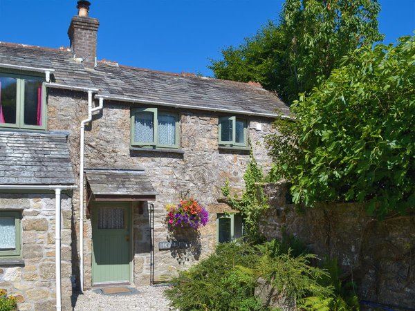 Sandy Barn Cottages - High View