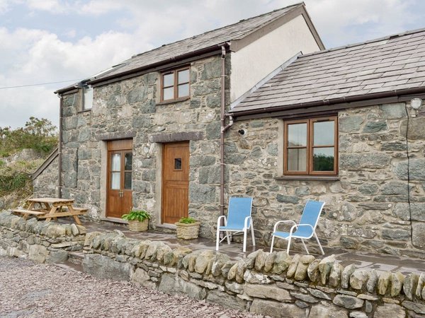 Chwarel Goch Cottages - Ysgubor