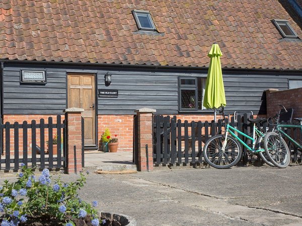 Old Hall Farm Cottages - Old Dairy