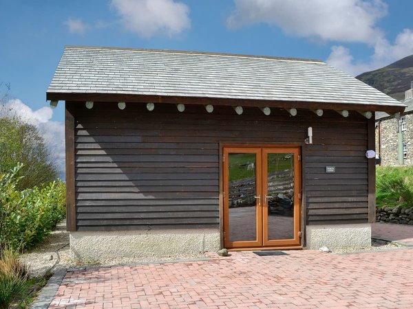 Doddick Farm Cottages - Darci's Lodge