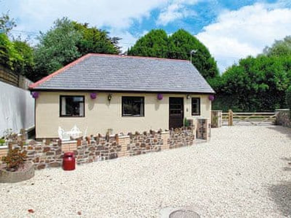 Friars Cottages - Chapel Cottage