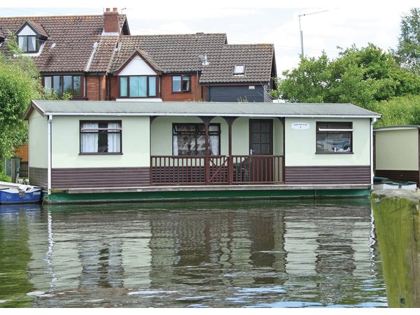 Broadland Houseboat 2
